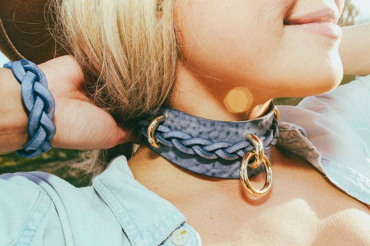 Dawn Collar in Denim
