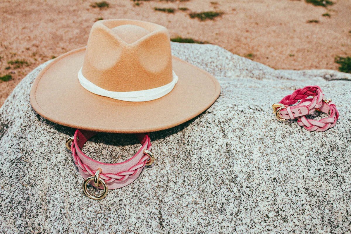 Dawn Collar + Cuffs Set in Blush