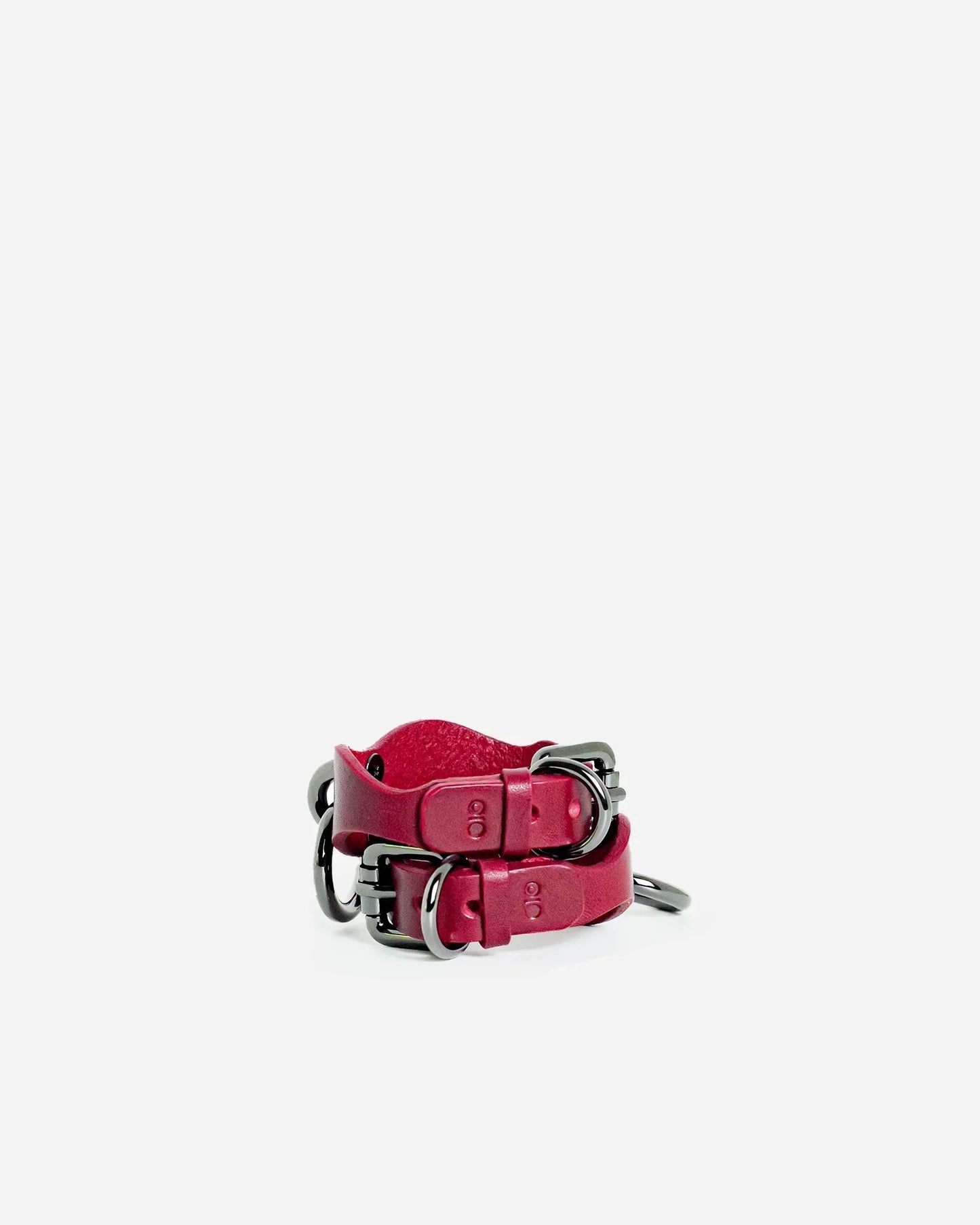 Orbit Day Collar + Cuffs + Leash Set in Bordeaux