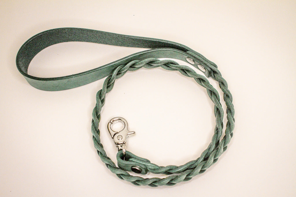 Coiled Yucca green leather braided leash with silver clasp, matching the BDSM collar set.